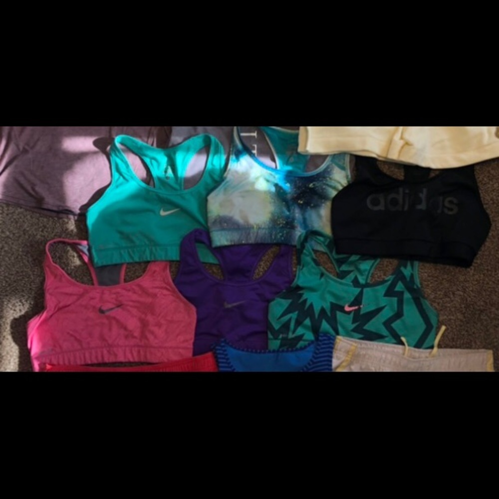 5 Nike, 1 Adidas Sports Bra Bundle